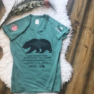 North Face Endurance Challenge shirt medium